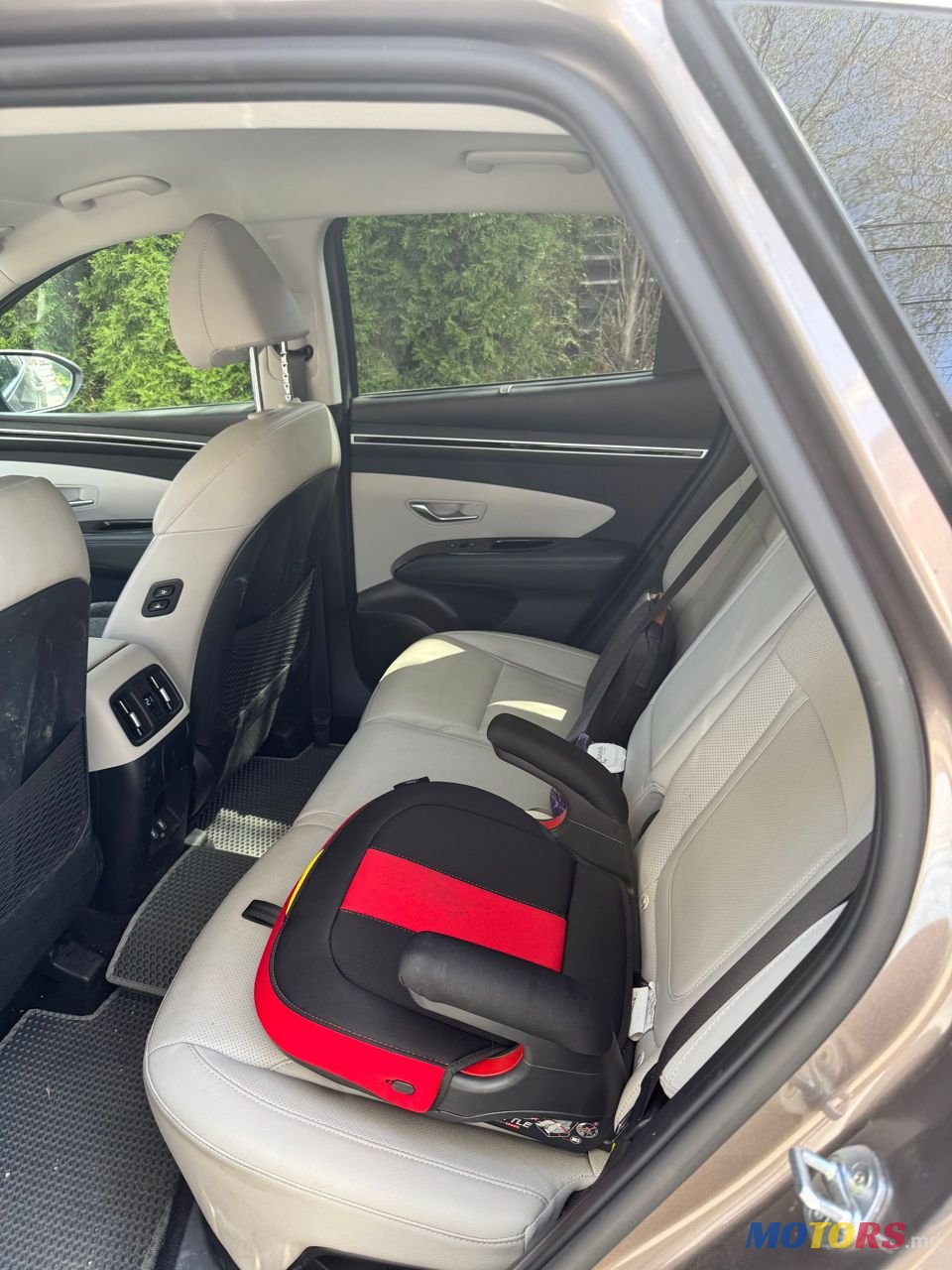 2021' Hyundai Tucson photo #3