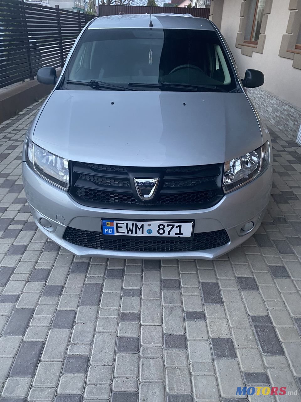 2013' Dacia Sandero photo #3