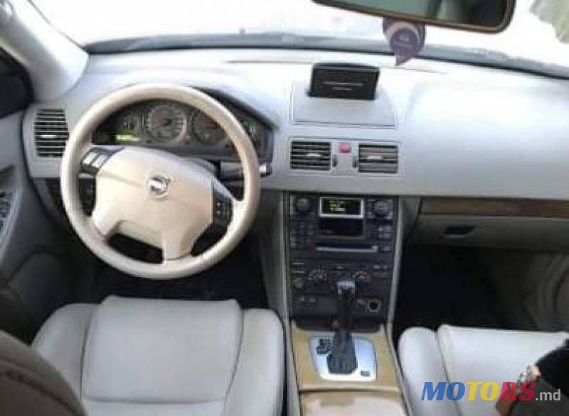 2004' Volvo XC90 photo #1