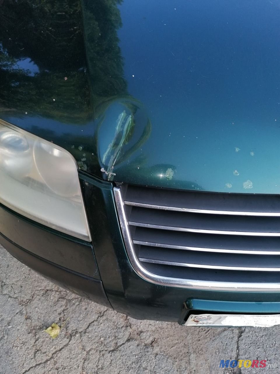 2002' Volkswagen Passat photo #3