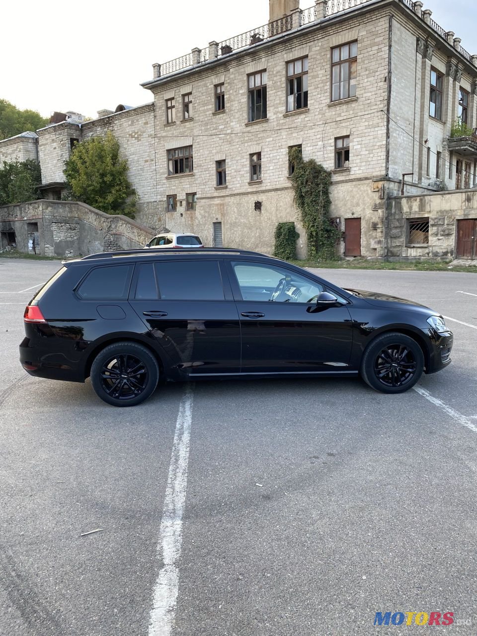 2013' Volkswagen Golf photo #4