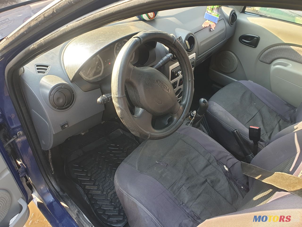 2007' Dacia Logan Mcv photo #5