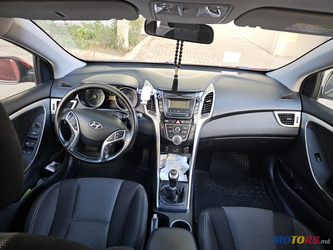 2016' Hyundai i30 photo #2