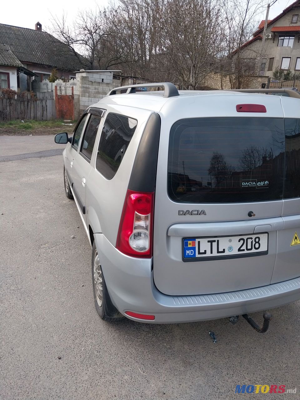 2009' Dacia Logan photo #4