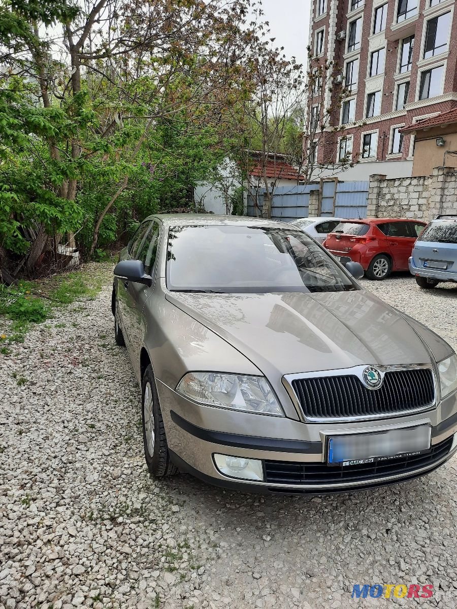 2011' Skoda Octavia photo #2