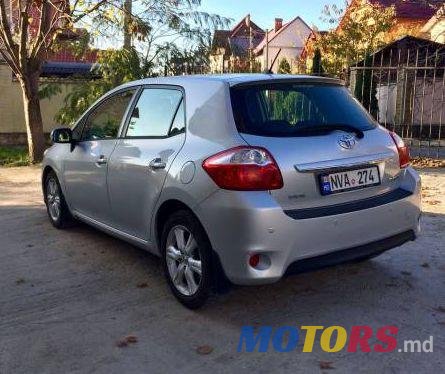 2010' Toyota Auris photo #1