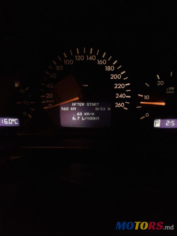 2002' Mercedes-Benz E-Class photo #6