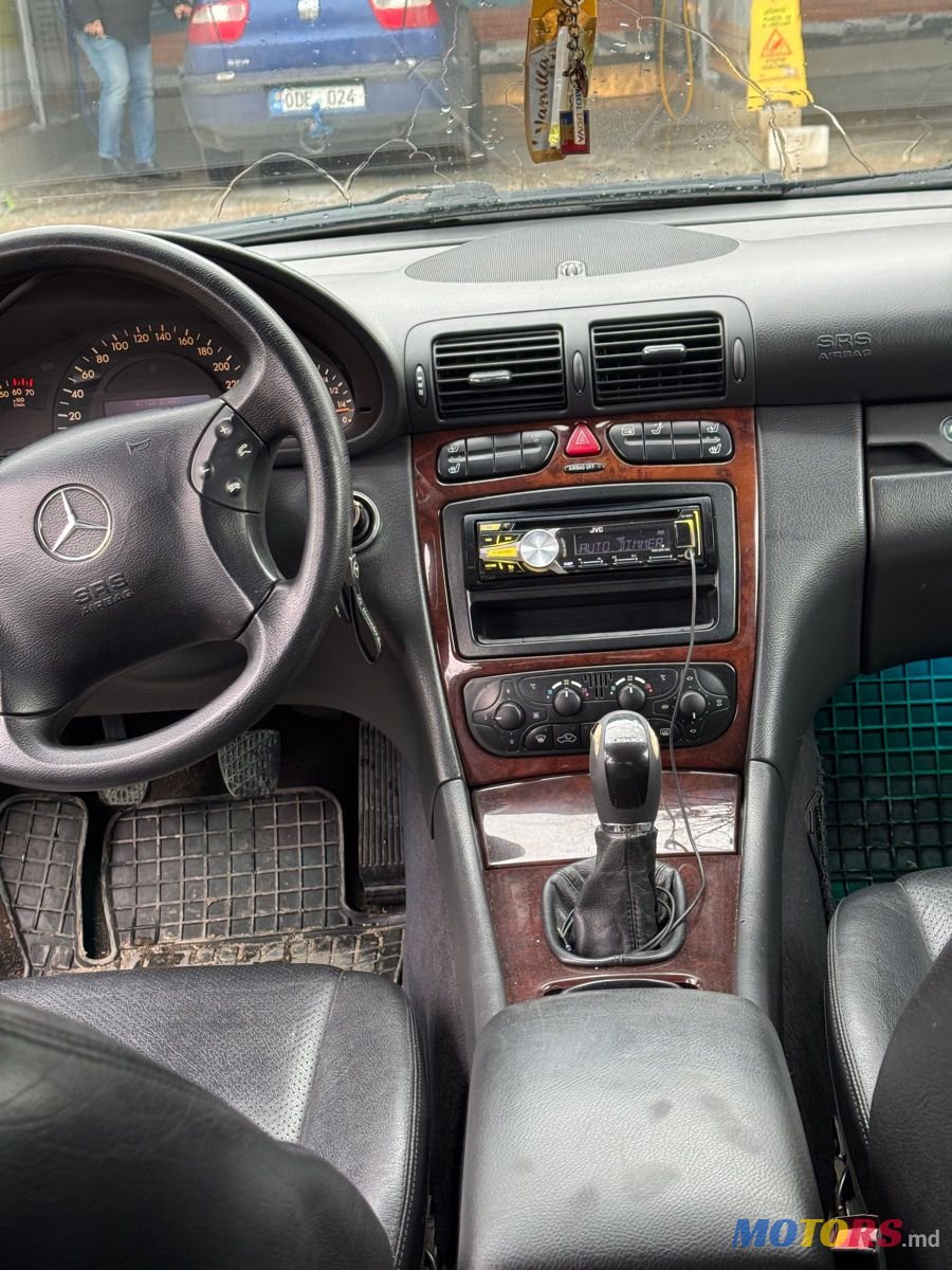 2000' Mercedes-Benz C-Class photo #4