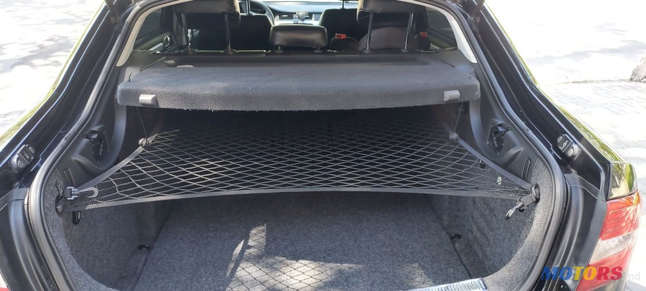 2014' Skoda Superb photo #5