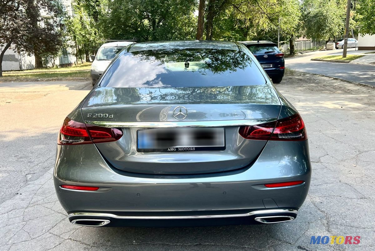 2021' Mercedes-Benz E-Class photo #4