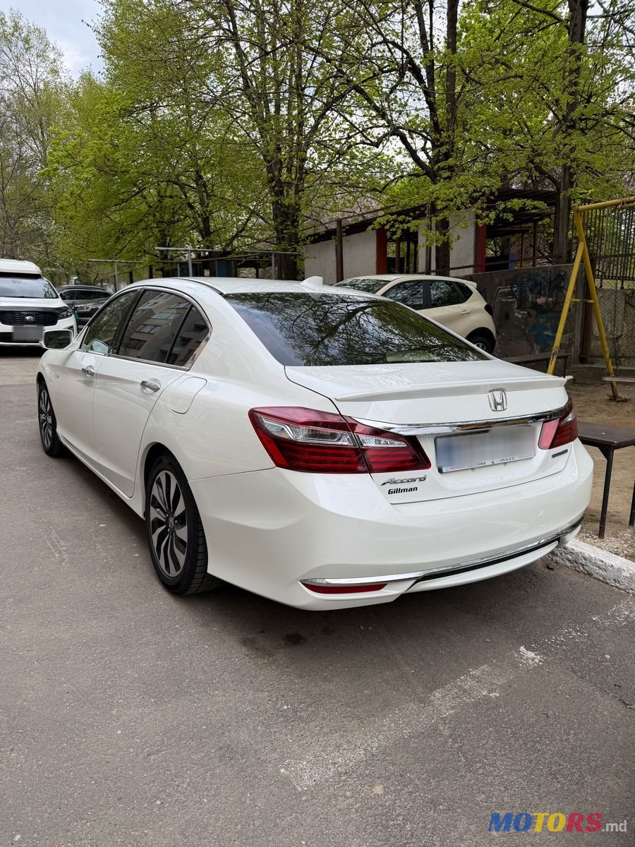 2017' Honda Accord photo #3