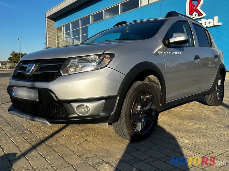 2014' Dacia Sandero Stepway photo #2