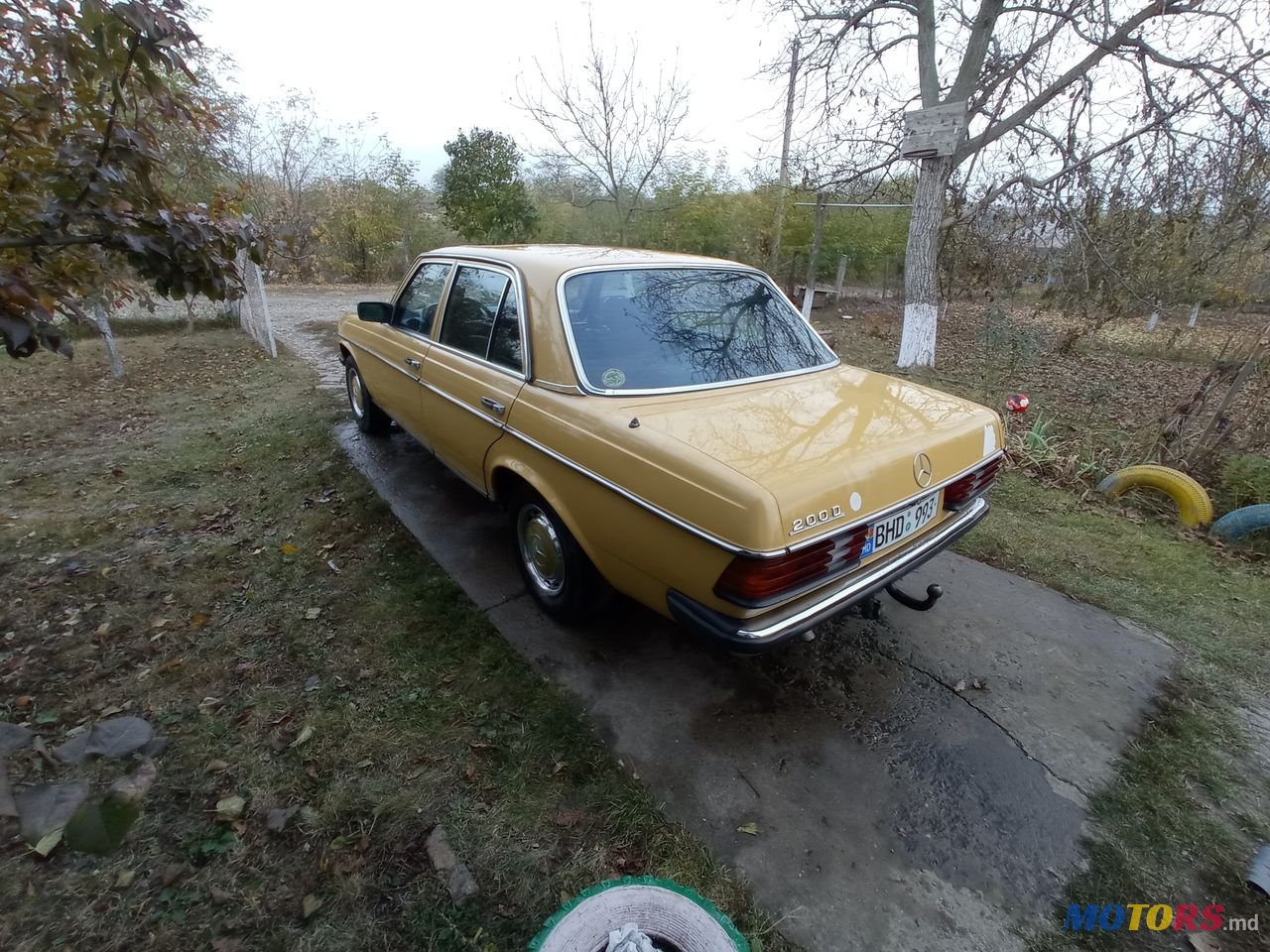 1983' Mercedes-Benz W123 photo #3