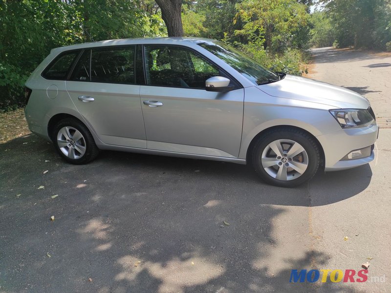 2016' Skoda Fabia photo #3