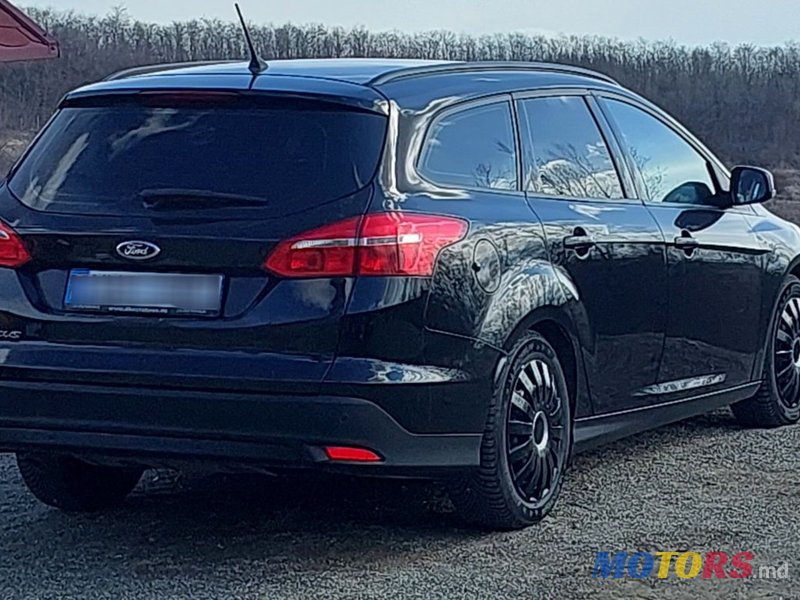 2015' Ford Focus photo #2