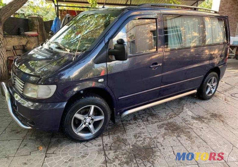 2001' Mercedes-Benz Vito photo #1