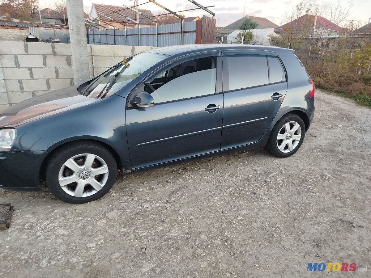 2007' Volkswagen Golf photo #6
