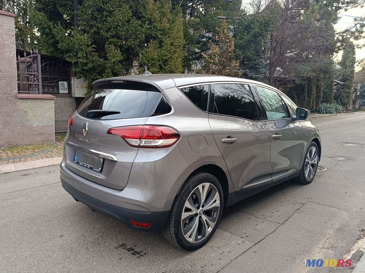 2017' Renault Scenic photo #3