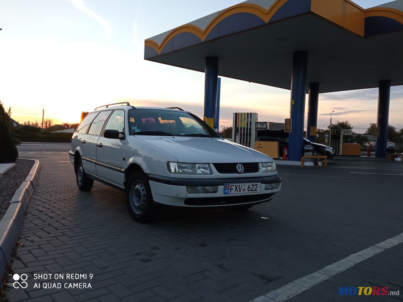 1995' Volkswagen Passat photo #2