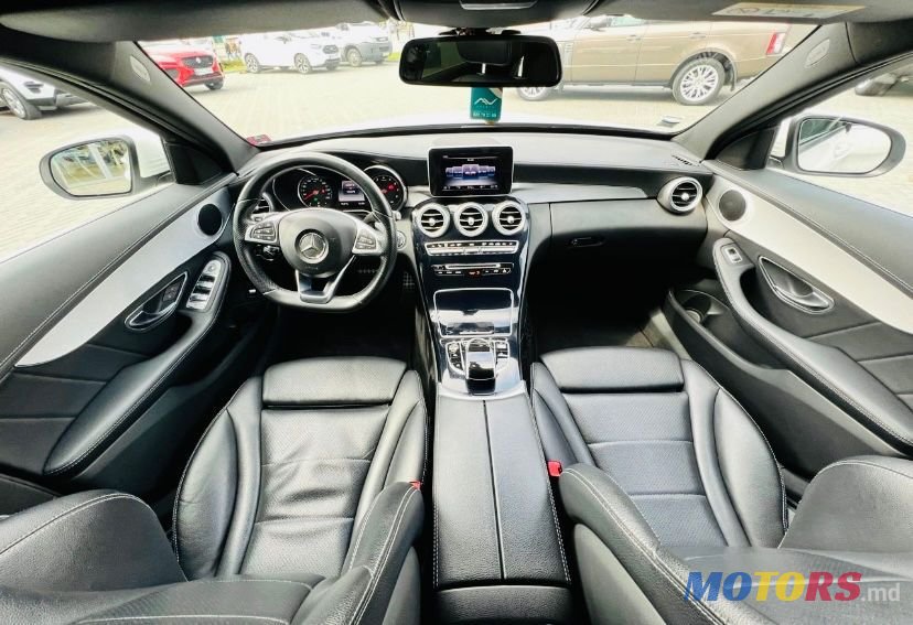 2014' Mercedes-Benz C-Class photo #4