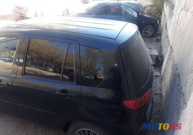 2005' Mazda 2 photo #2