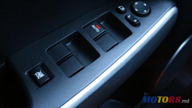 2008' Mazda Mazda2 photo #6