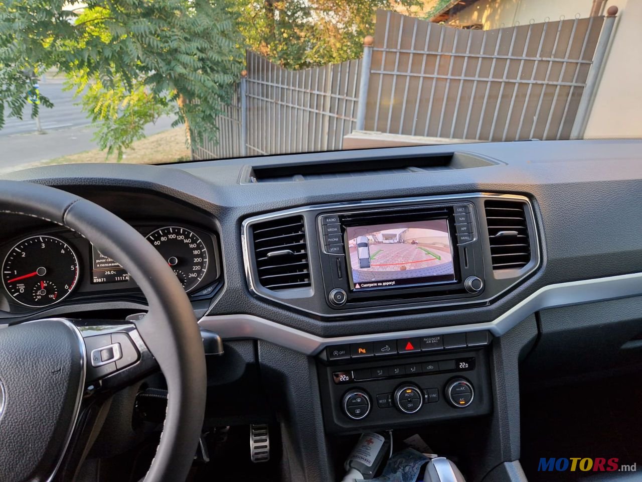 2018' Volkswagen Amarok photo #6