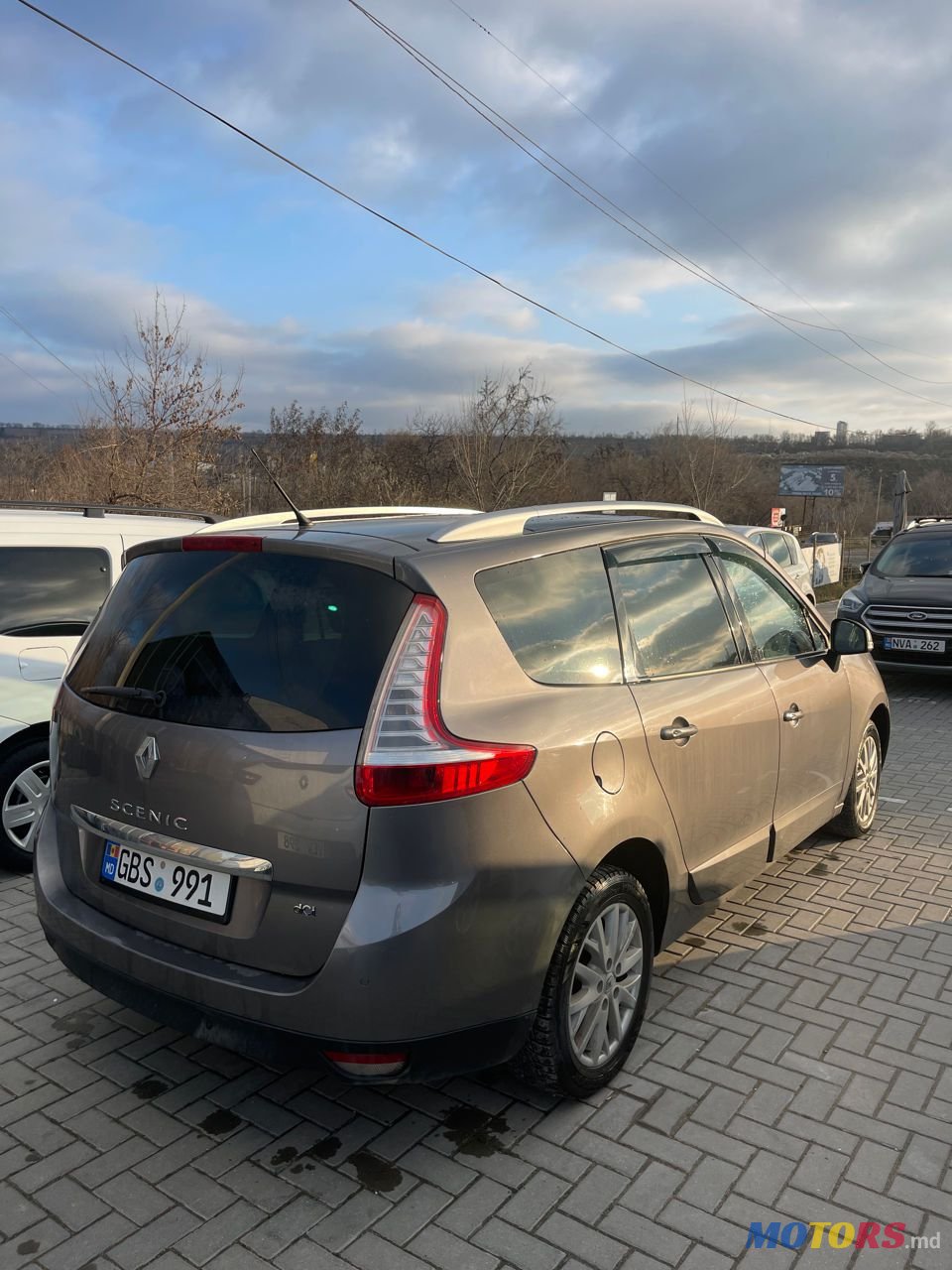 2015' Renault Grand Scenic photo #4