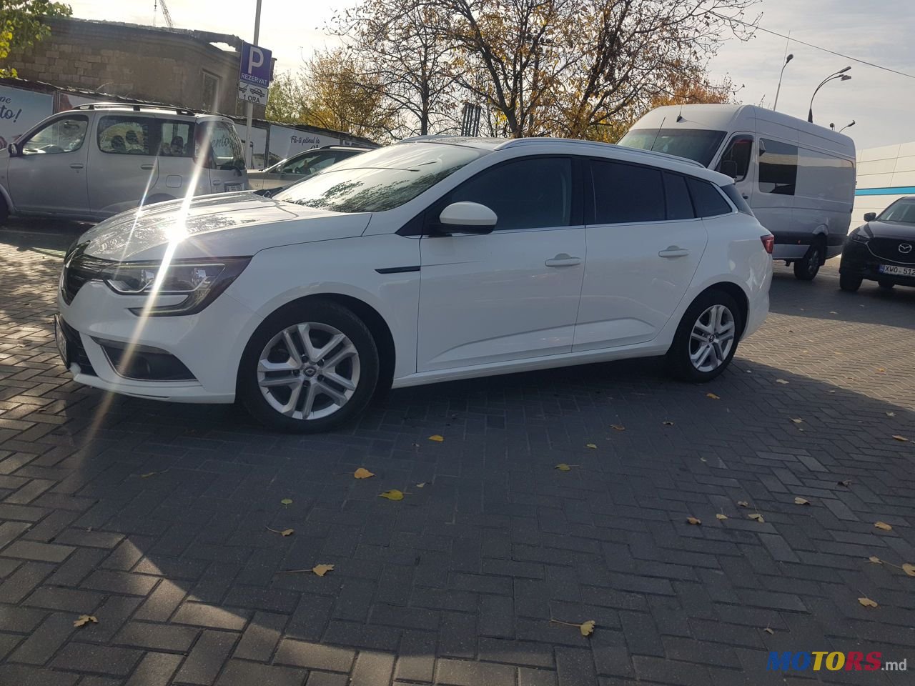 2017' Renault Megane photo #1