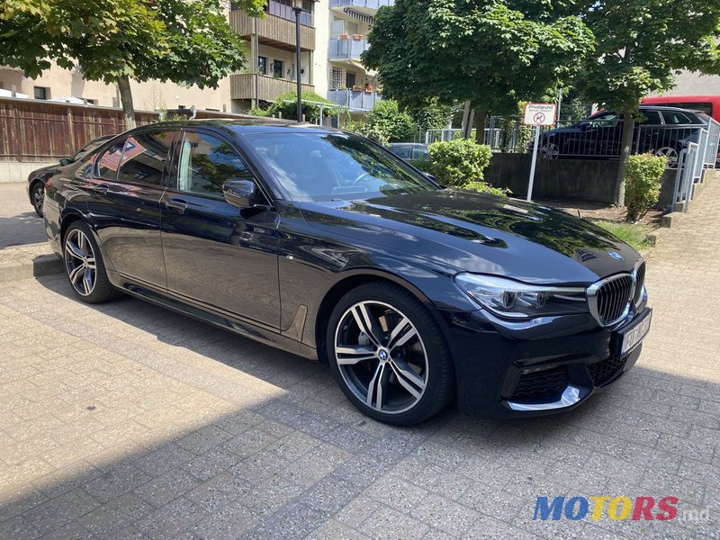 2018' BMW 7 Series photo #2