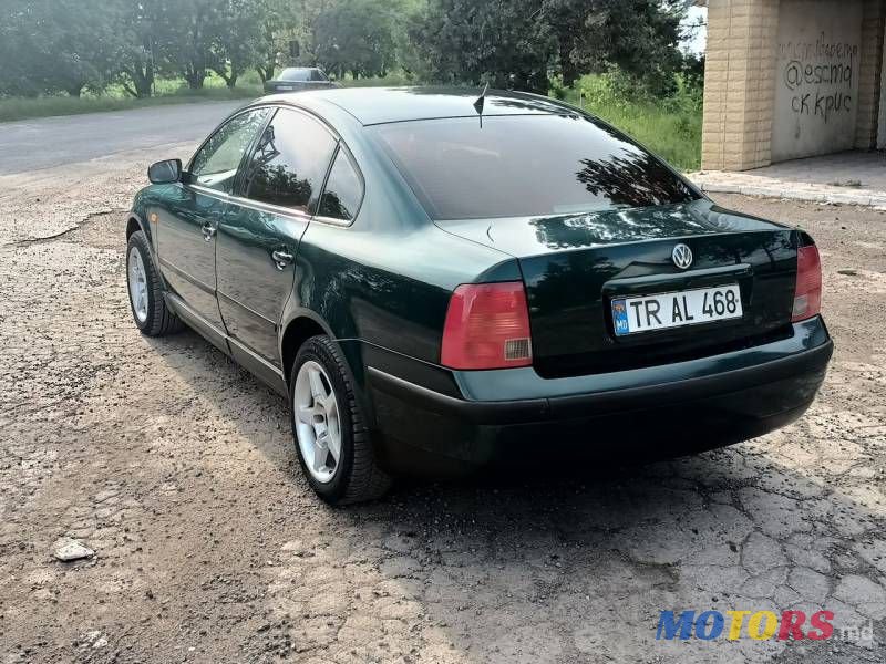 1998' Volkswagen Passat photo #4