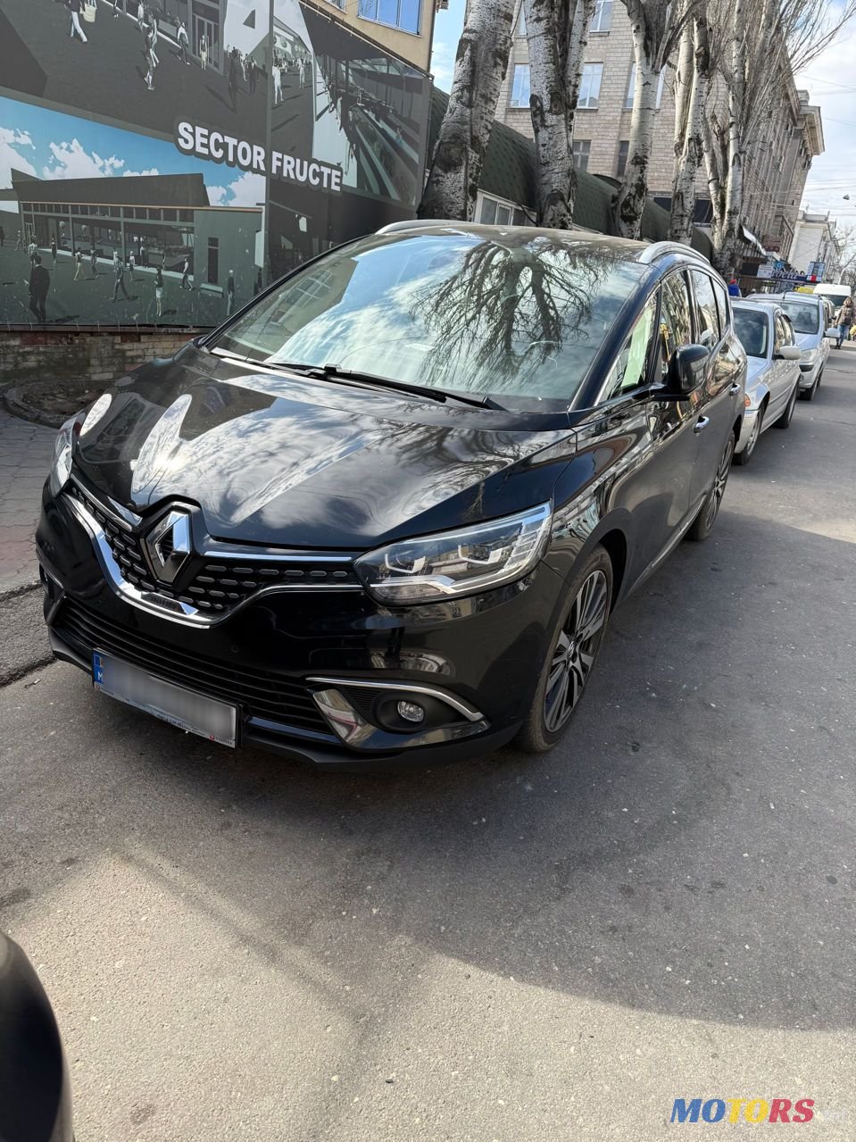 2017' Renault Grand Scenic photo #1