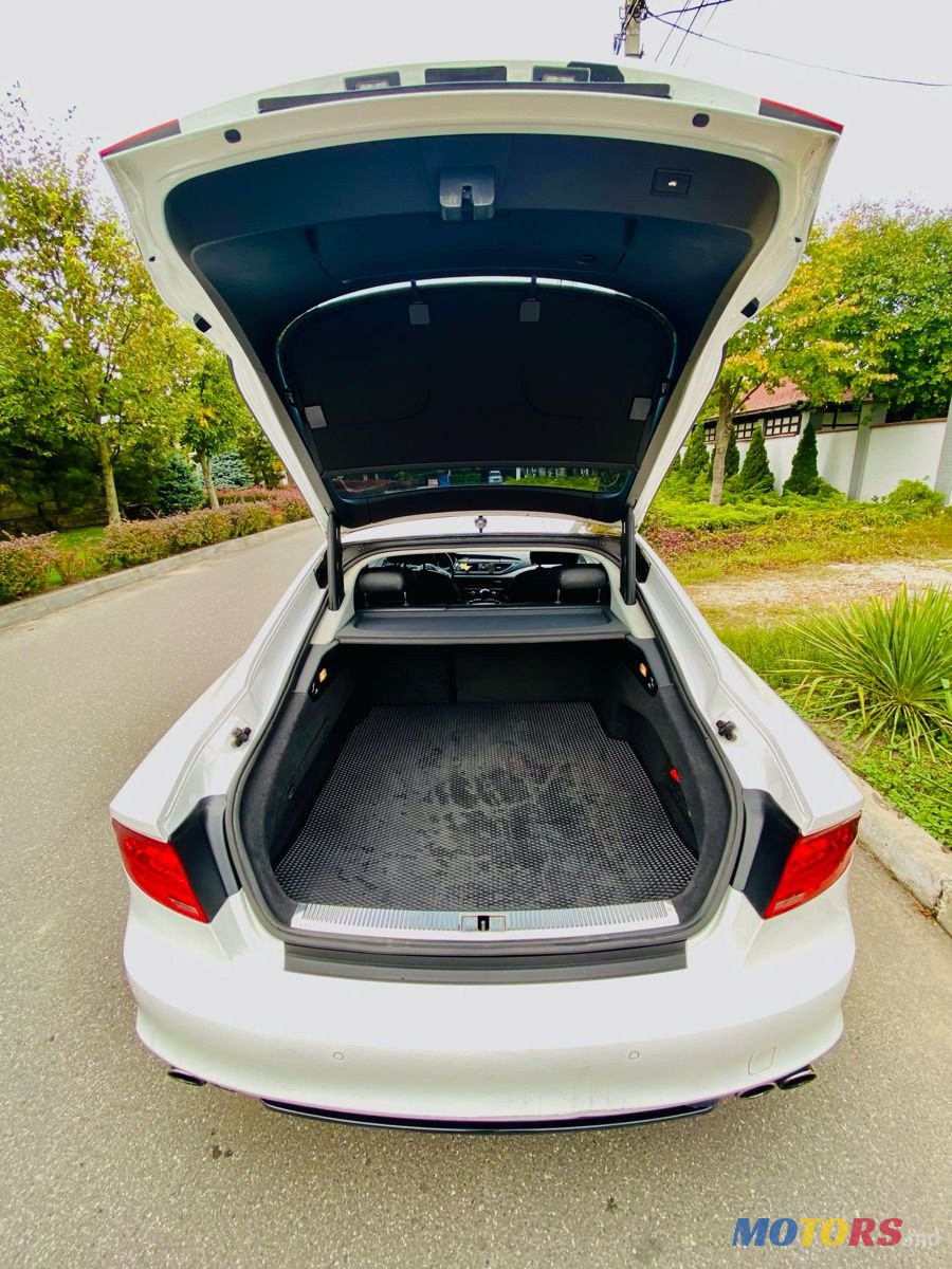 2012' Audi A7 photo #4