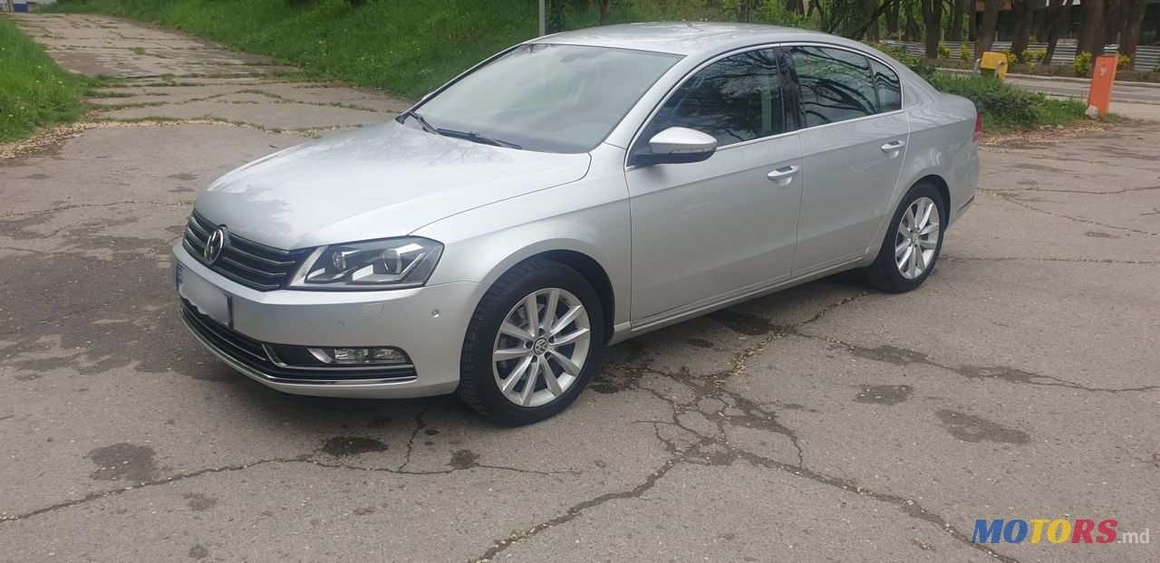 2014' Volkswagen Passat photo #1