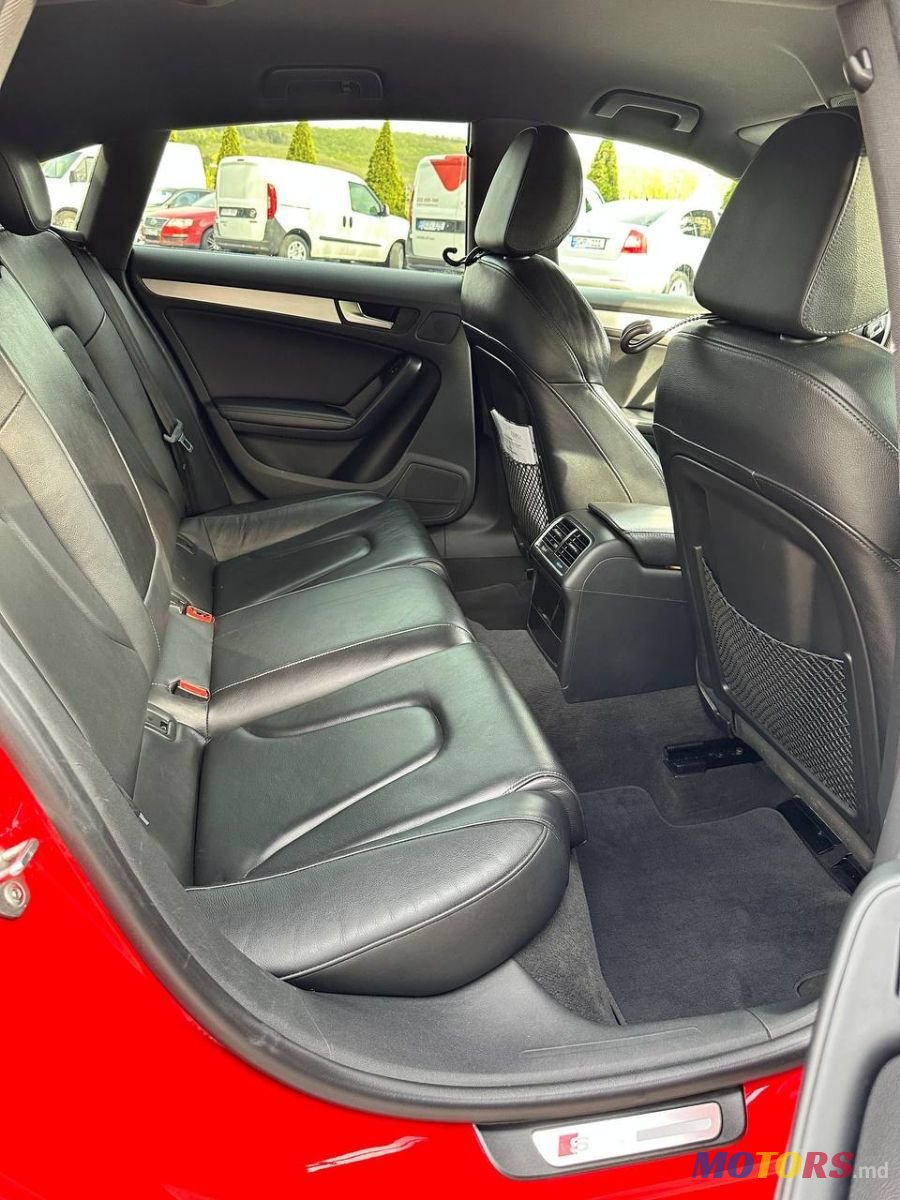 2011' Audi A5 photo #6