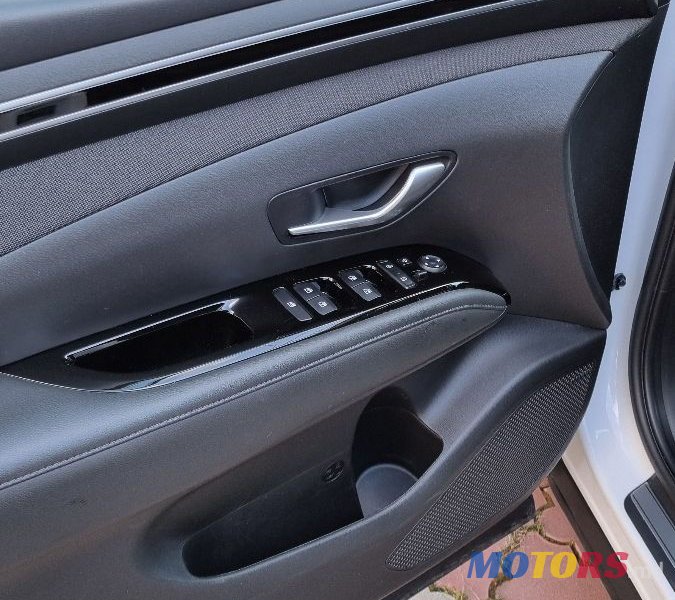 2021' Hyundai Tucson photo #4