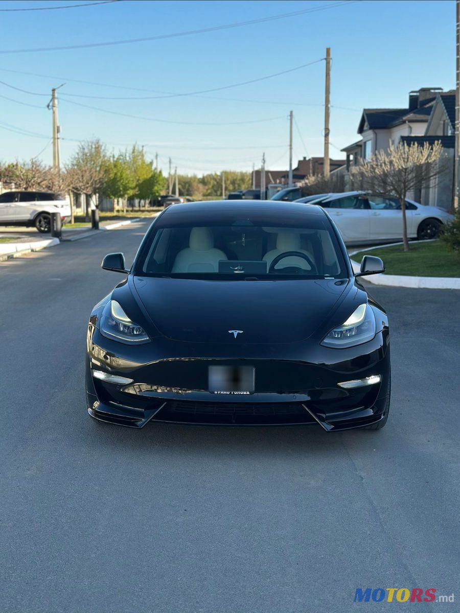 2021' Tesla Model 3 photo #3