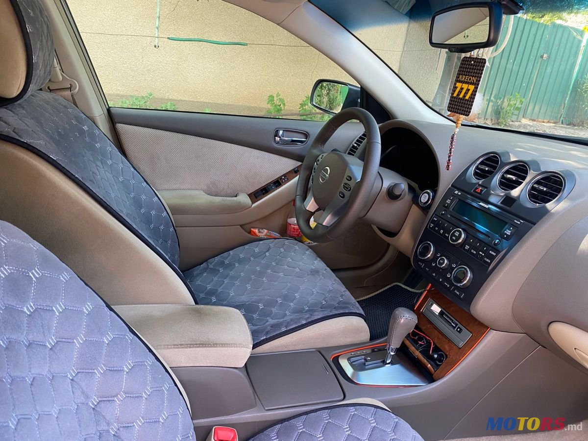 2008' Nissan Altima photo #5