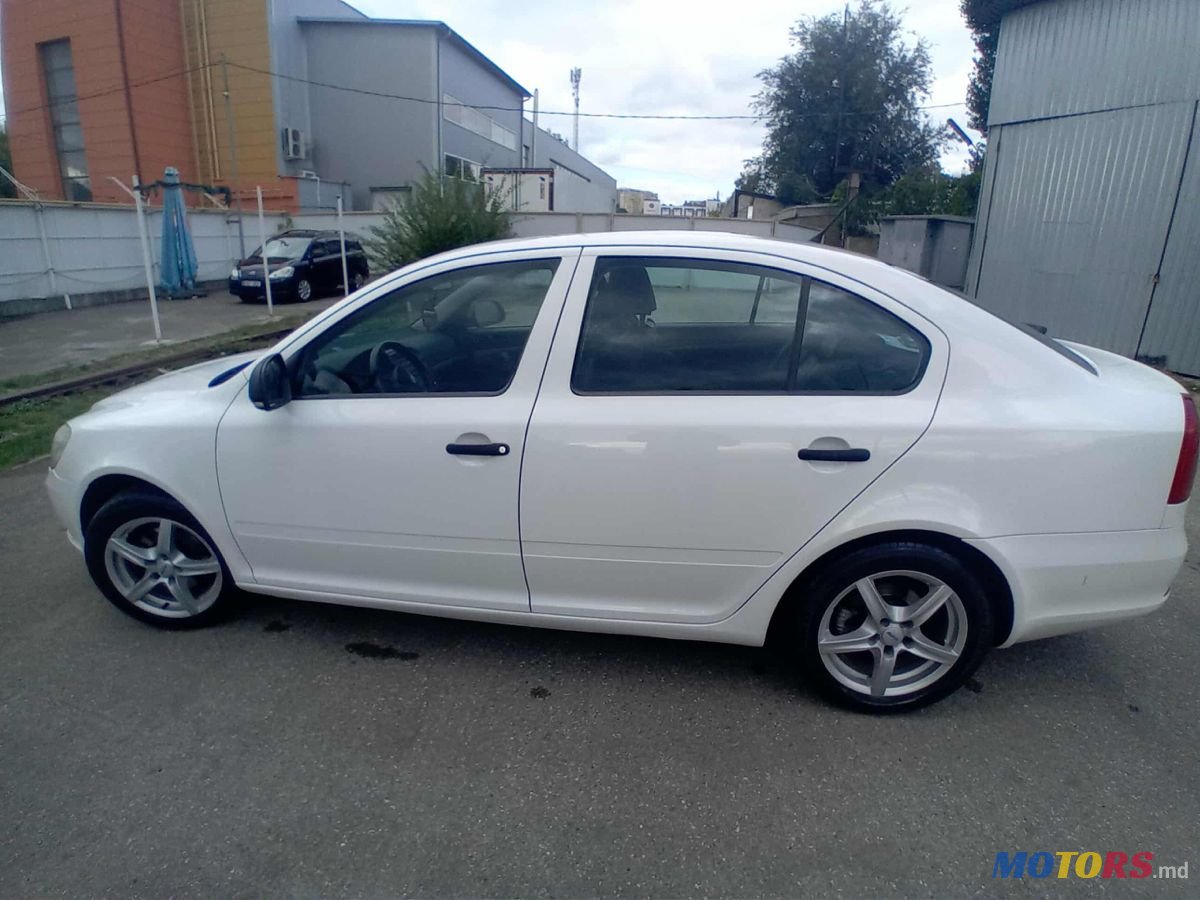 2012' Skoda Octavia photo #2