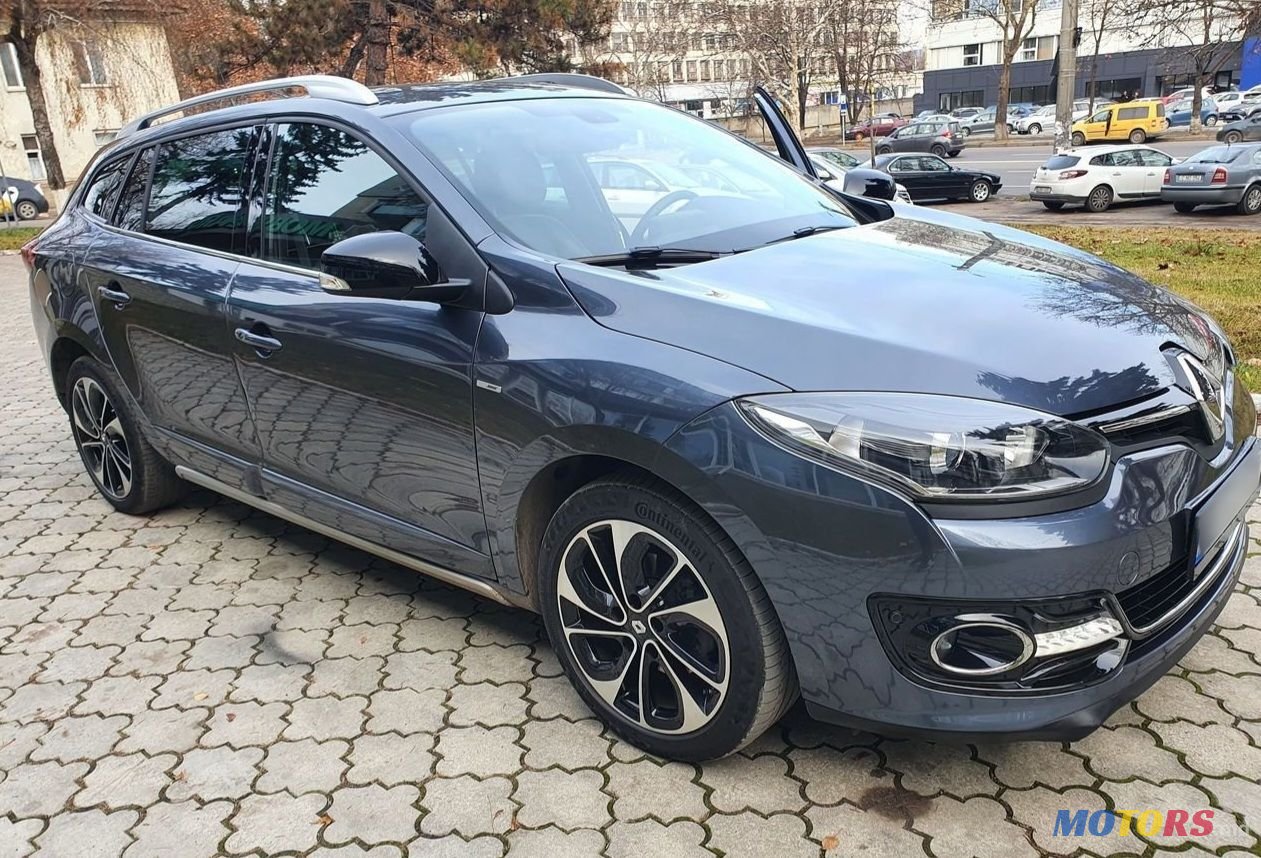 2015' Renault Megane photo #1