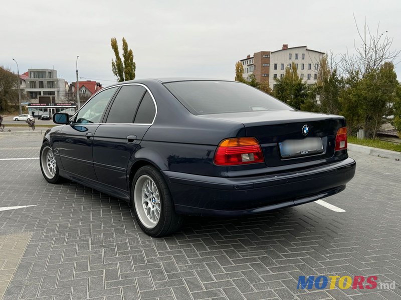 2002' BMW 5 Series photo #4