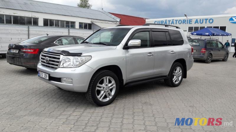 2008' Toyota Land Cruiser photo #1