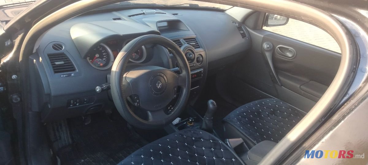 2005' Renault Megane photo #6