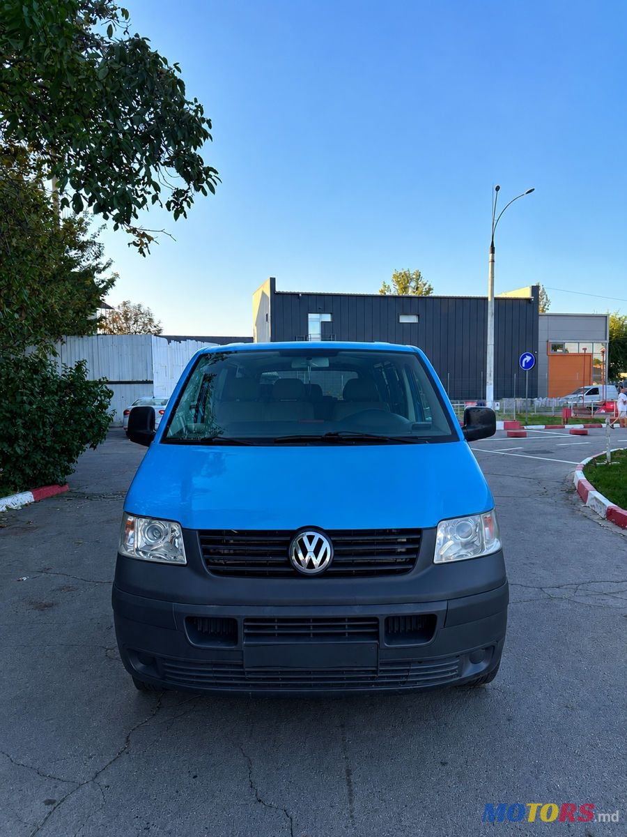 2003' Volkswagen Transporter photo #1