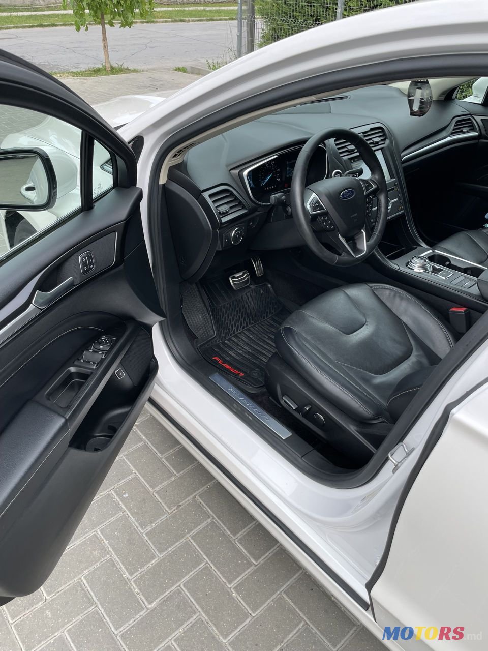 2016' Ford Fusion photo #6