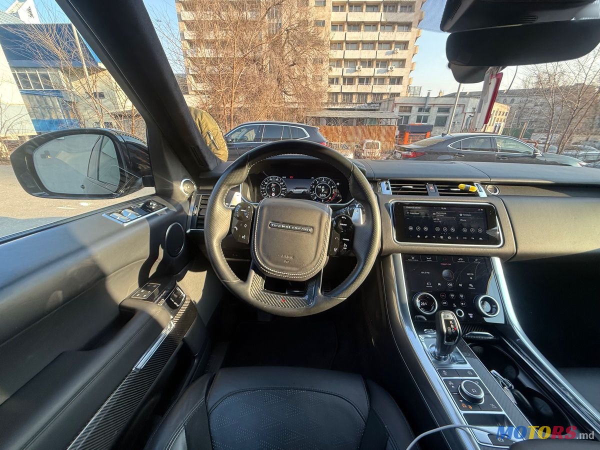 2022' Land Rover Range Rover Sport photo #4