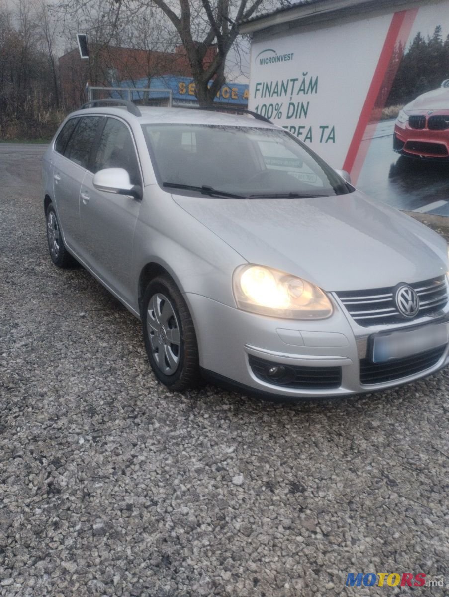 2008' Volkswagen Golf photo #1