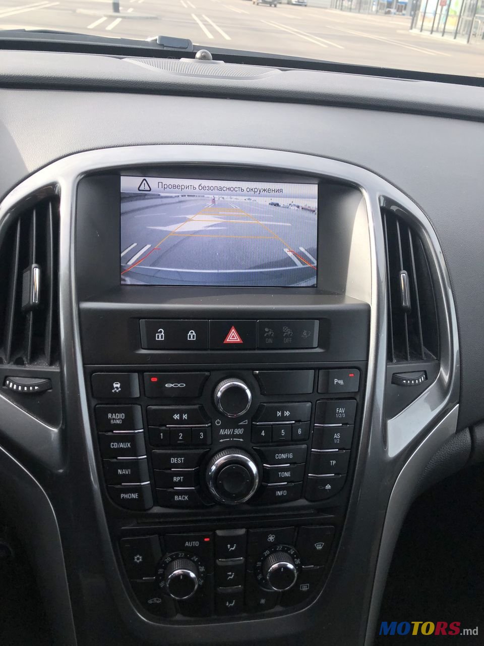 2013' Opel Astra photo #6