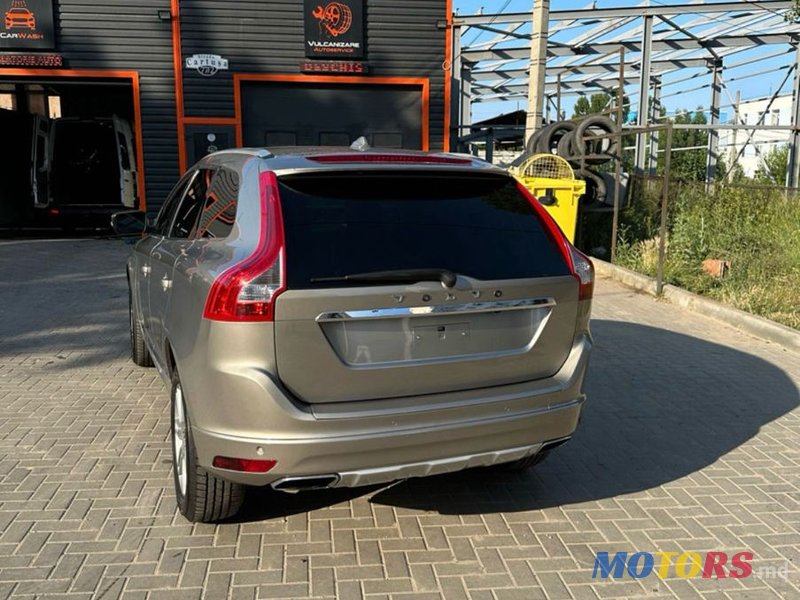 2016' Volvo XC60 photo #3