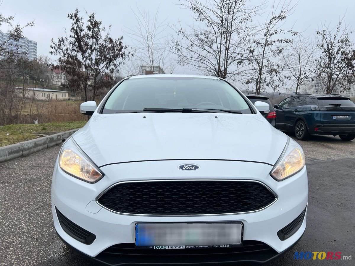 2017' Ford Focus photo #3